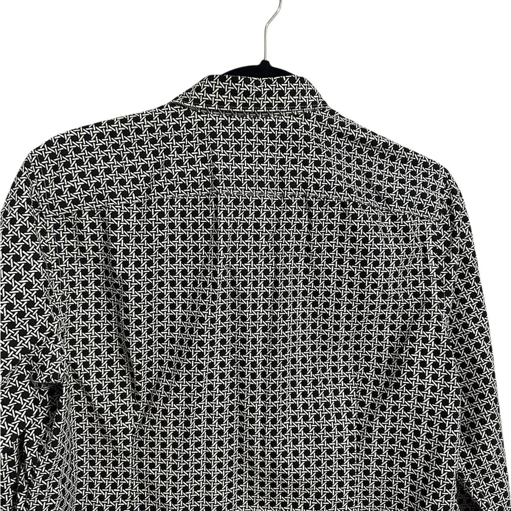 Lands End stylish geometric